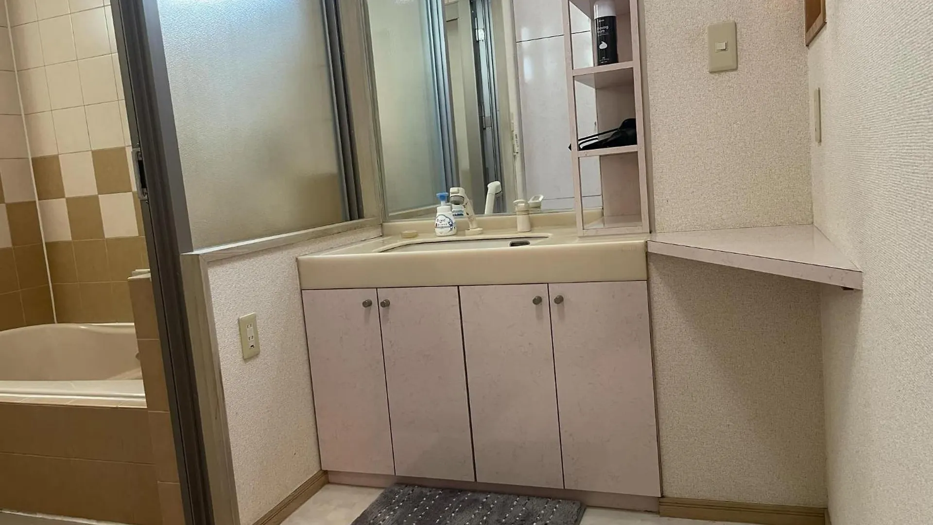 Mita Hillside Villa 4Br 3Bathrooms Tokyo